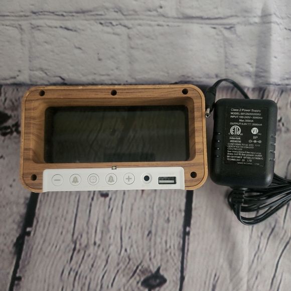 Capello Alarm Clock - Picture 3 of 6